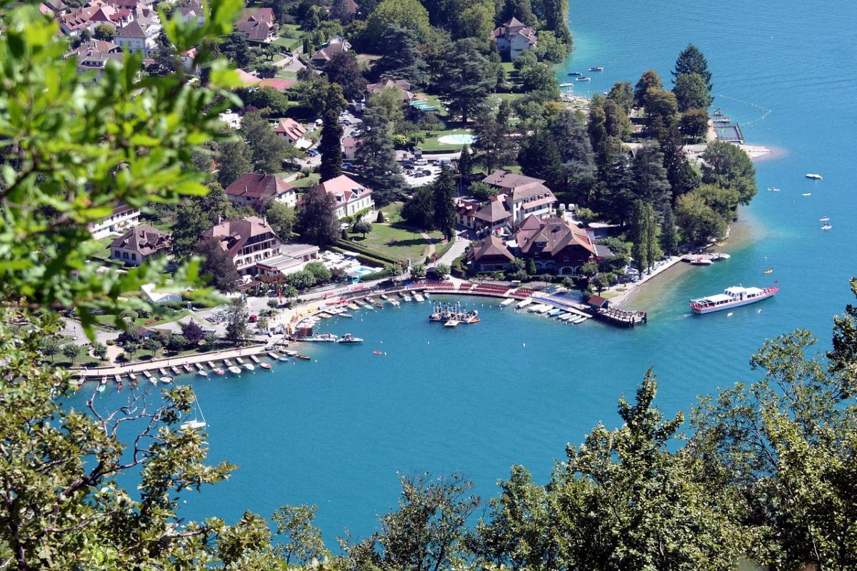 najkrajsie jazera -Jazero Annecy