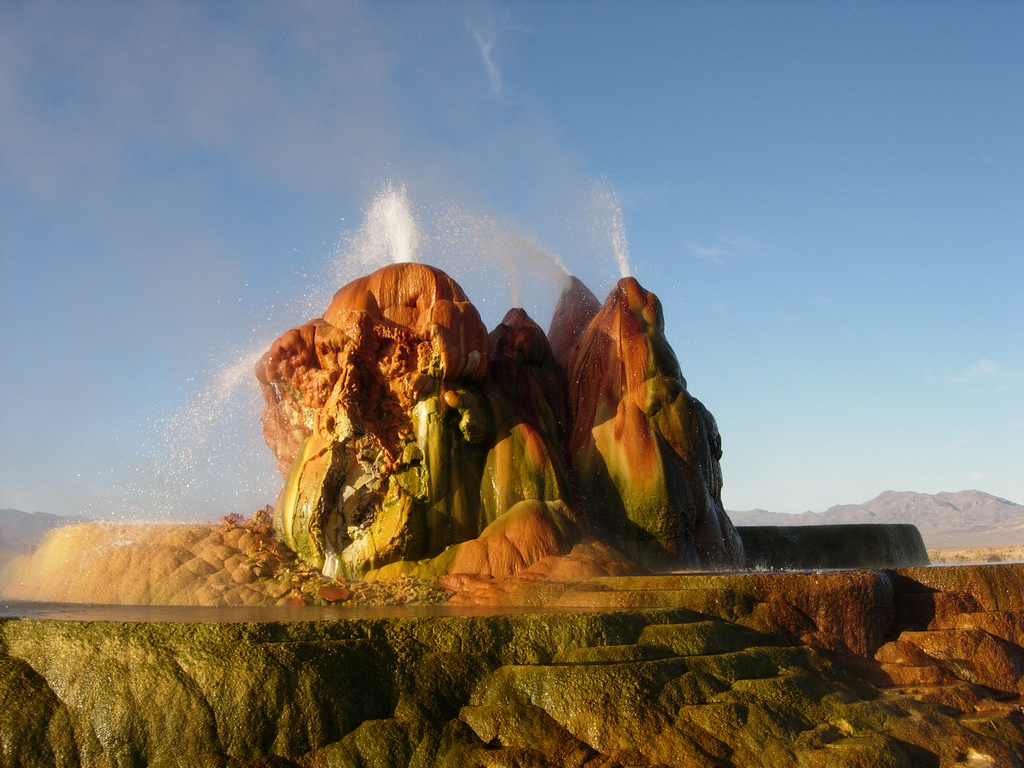 Fly Geyser v Nevade