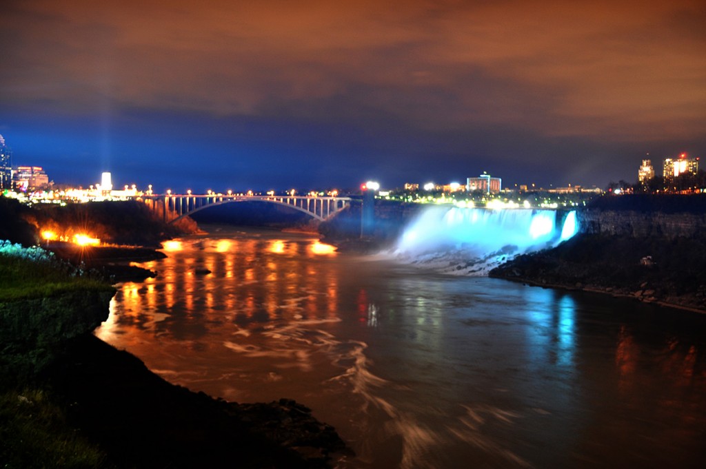 Niagarské vodopády - americká strana