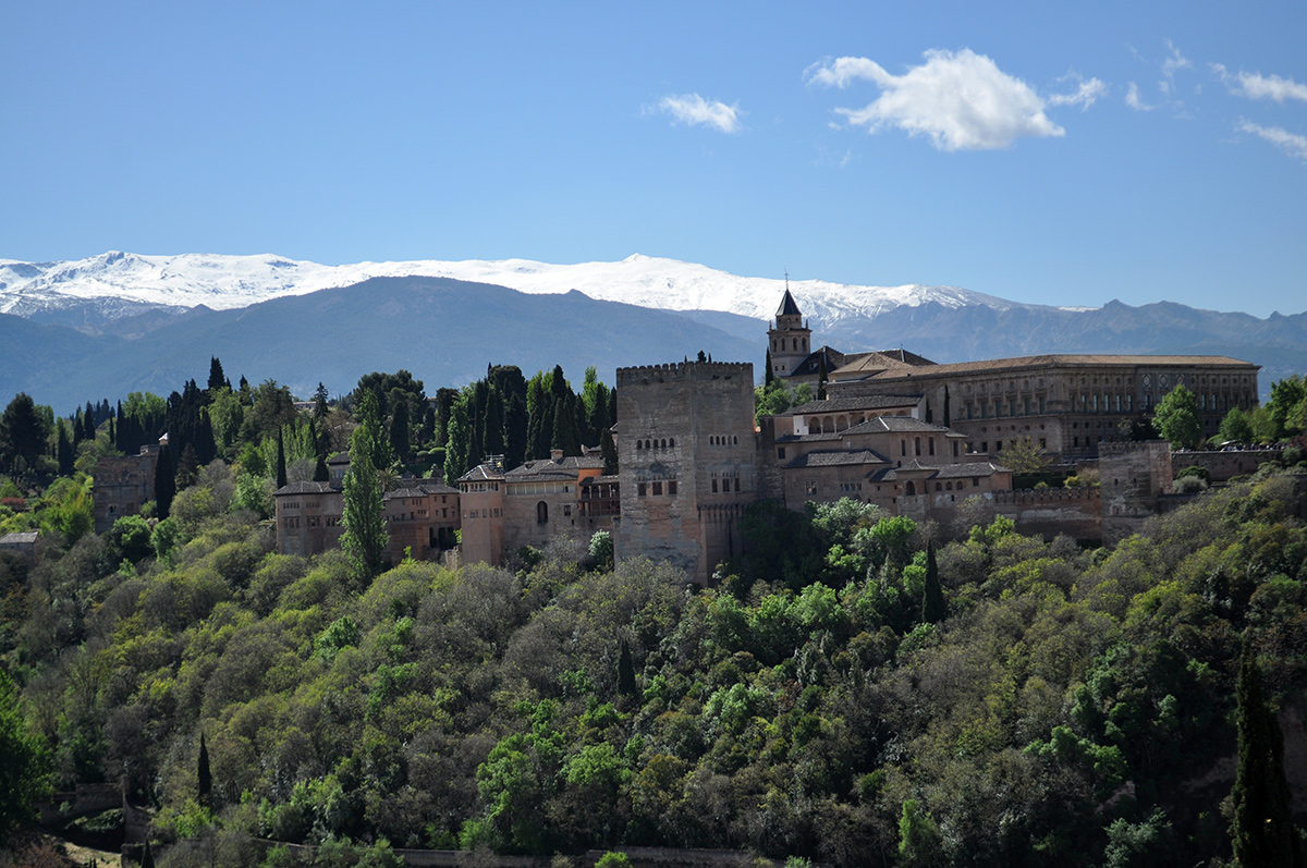 komplex Alhambra a Sierra Nevada