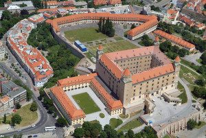 Bratislavský hrad z lietadla