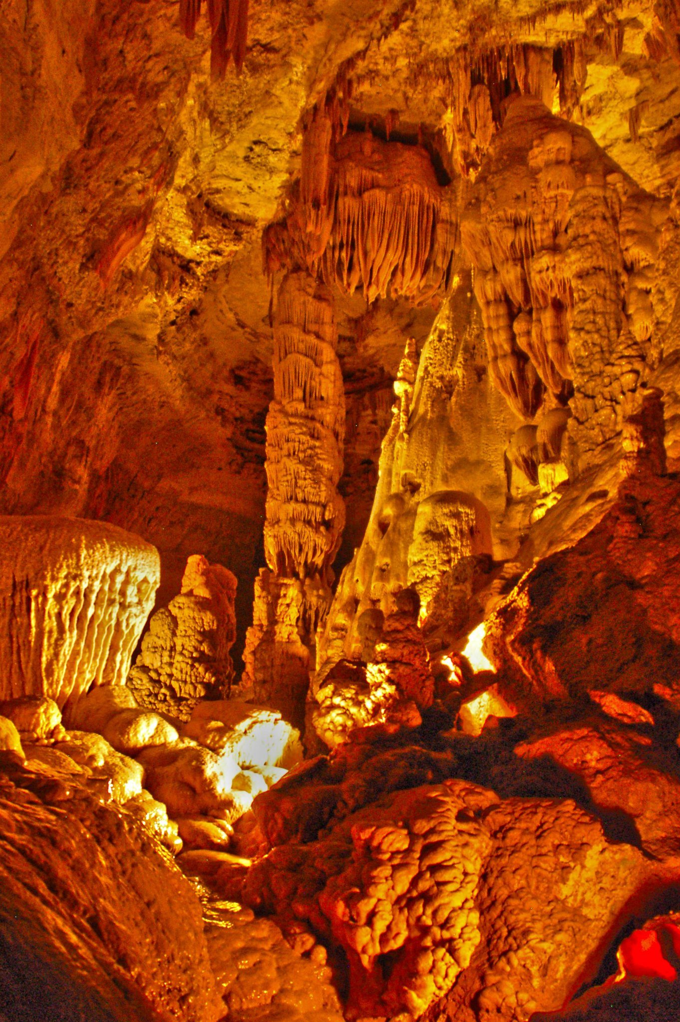jaskyne Texas' Caverns