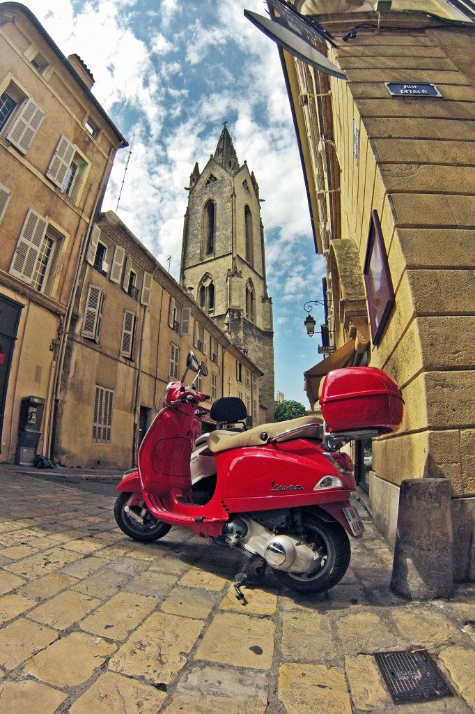 aix-moped-veza