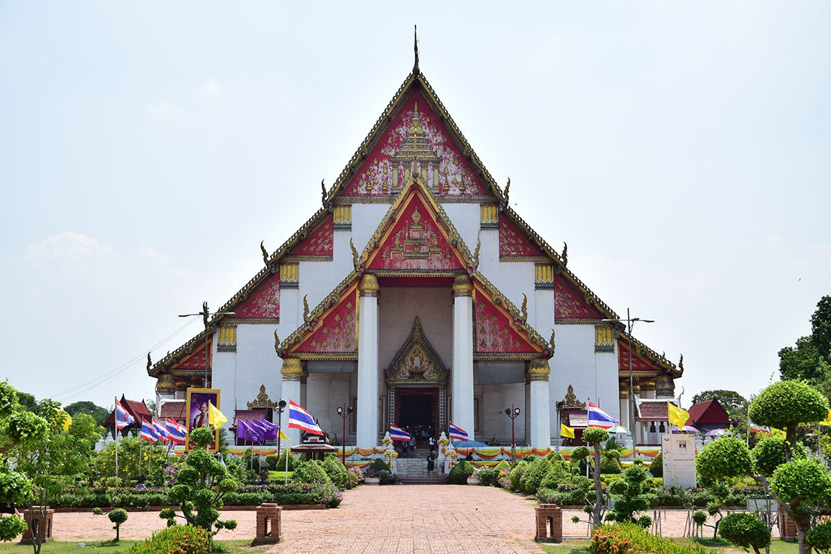 Vihara Phra Mongkhon Bophit
