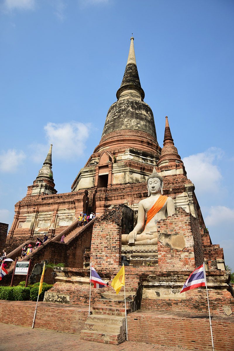 Wat Yai Chai Mongkhon