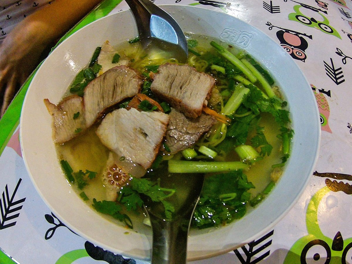 thajská polievka 