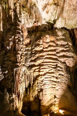 Postojnská jaskyňa
