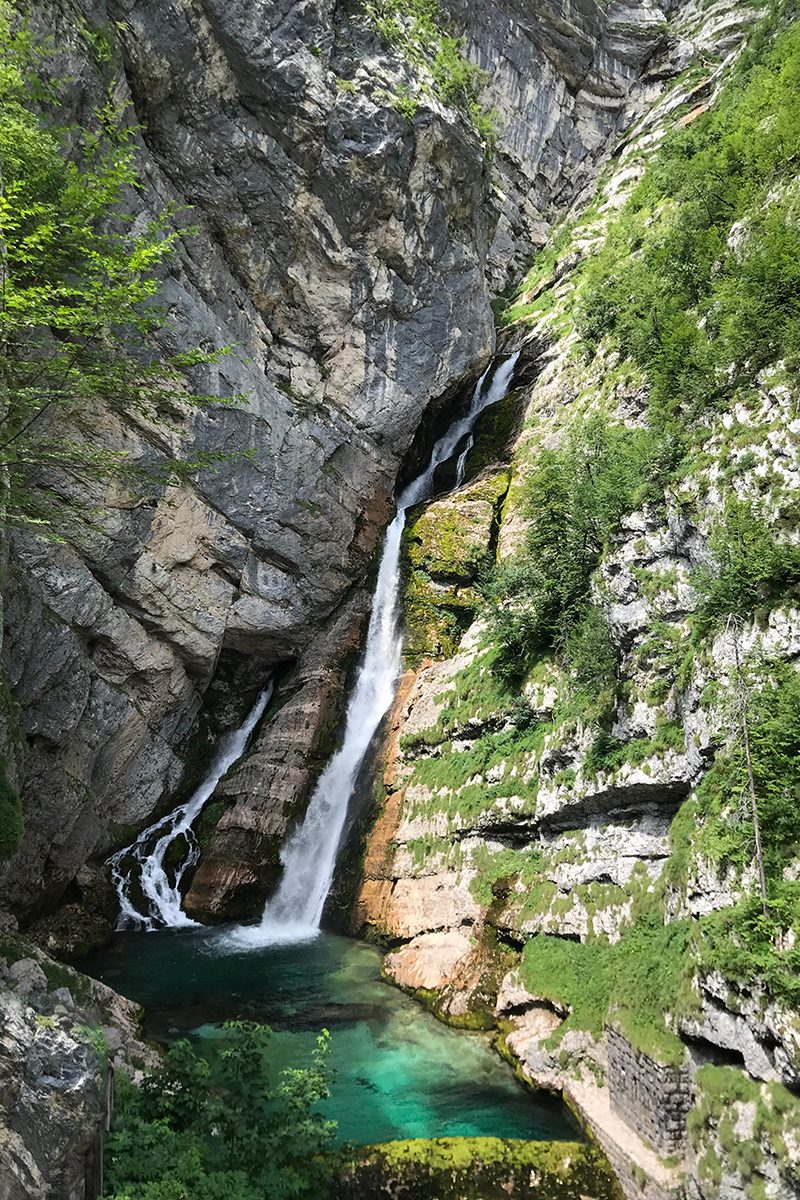 vodopád Savica pri jazere Bohinj